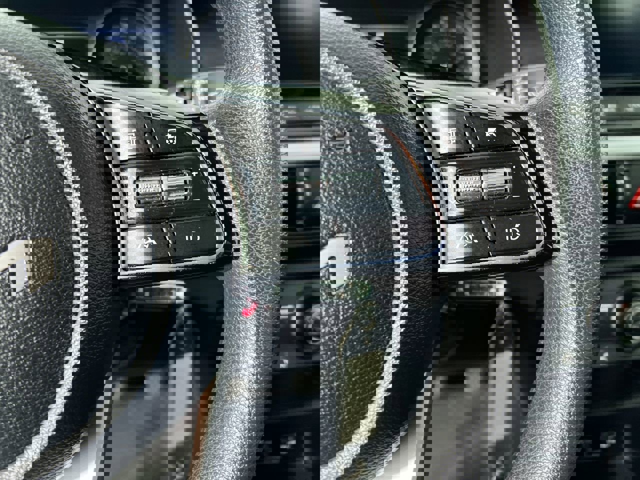 Certified 2023 Kia Forte LXS image 17