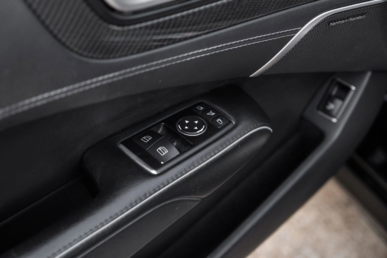 Used 2013 Mercedes-Benz SL 63 AMG image 40