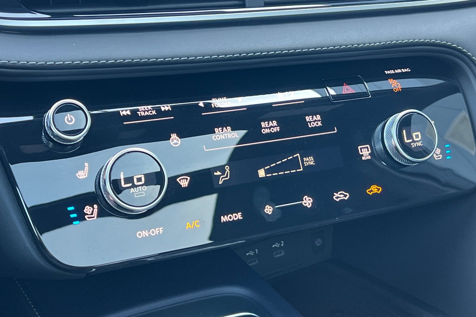 New 2026 INFINITI QX60 Sport w/ Dark Cargo Package image 25