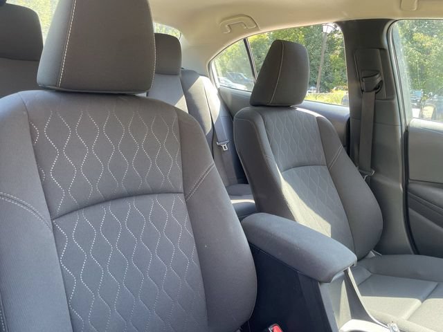 Used 2025 Toyota Corolla LE FWD image 24