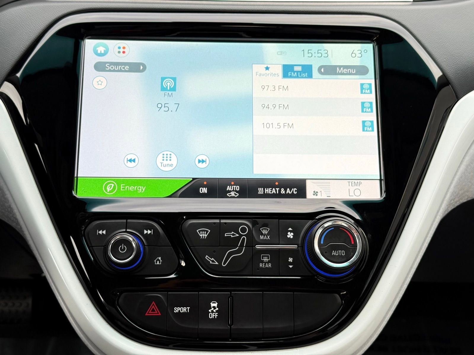 Used 2018 Chevrolet Bolt LT FWD image 36