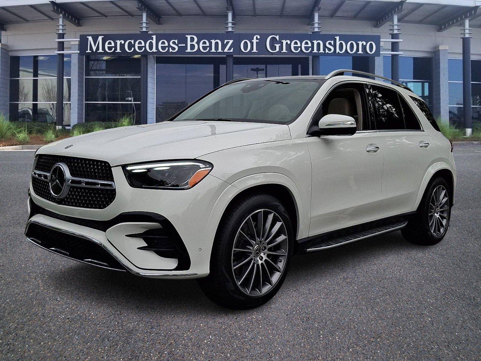 New 2026 Mercedes-Benz GLE 350 4MATIC image 2
