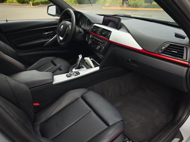 Used 2013 BMW 328i xDrive Sedan AWD/4WD image 40
