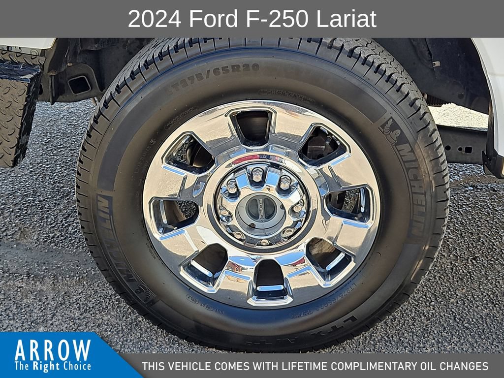 Used 2024 Ford F250 Lariat w/ Chrome Package AWD/4WD image 17