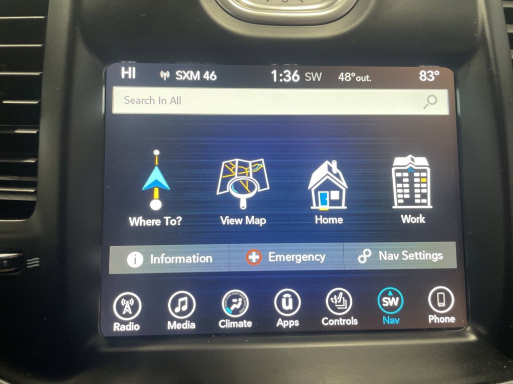 Used 2017 Chrysler 300 C image 29