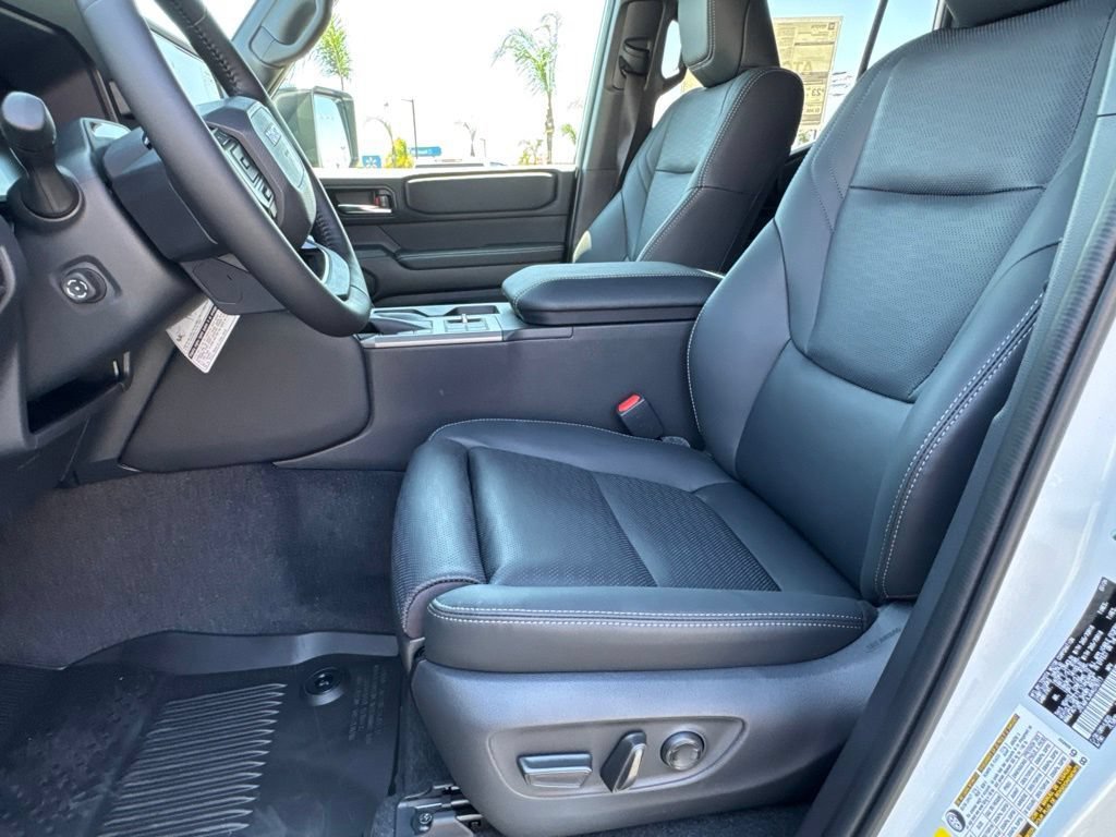 New 2027 Toyota Land Cruiser w/ Premium Package AWD/4WD image 22