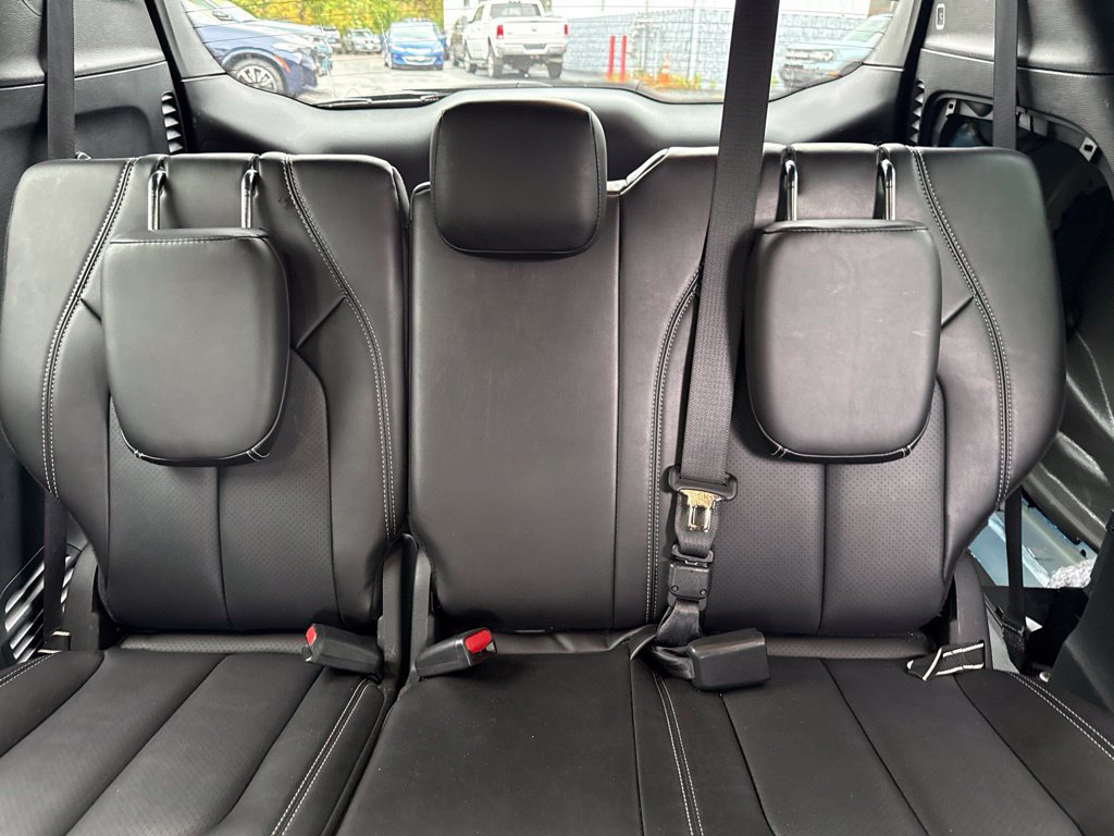 Used 2026 Chrysler Pacifica Select FWD image 20