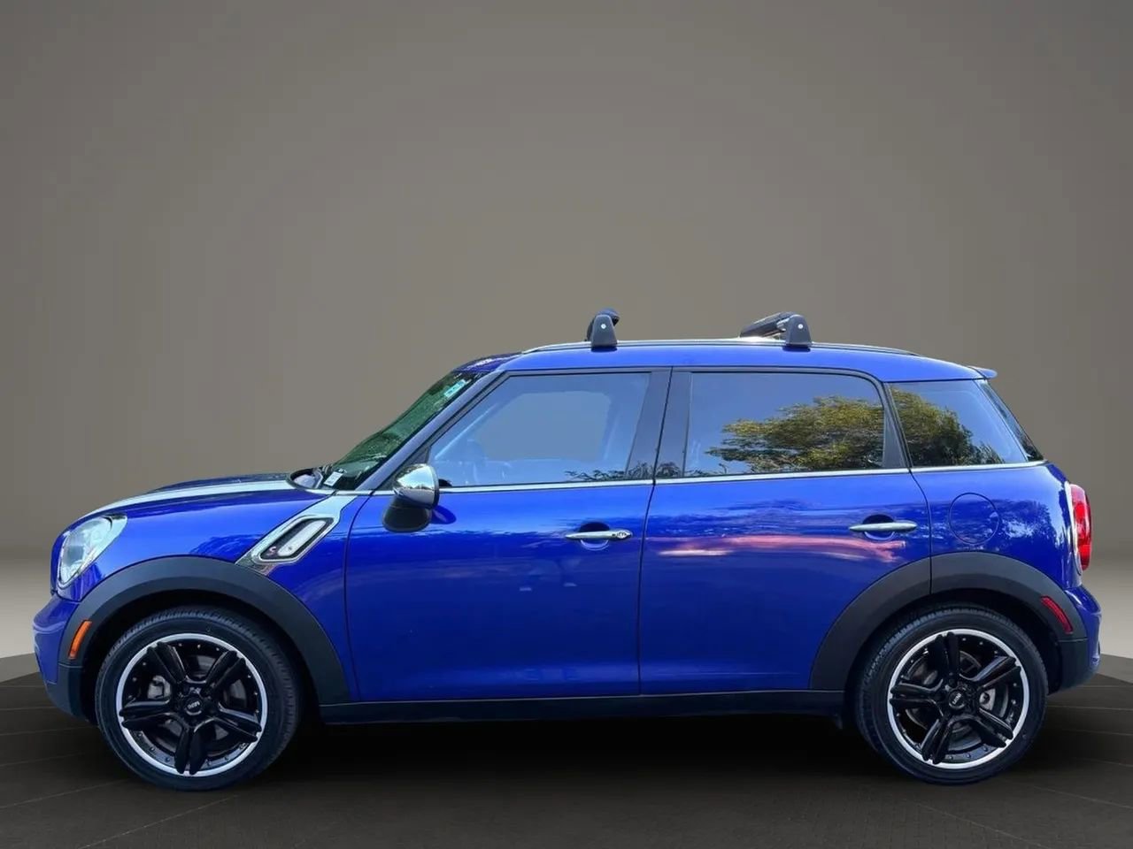 Used 2015 MINI Cooper Countryman S image 2