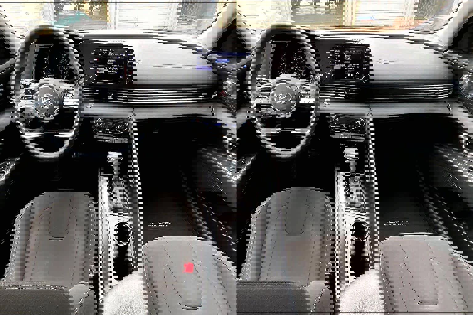 Used 2023 Hyundai Elantra SEL image 14