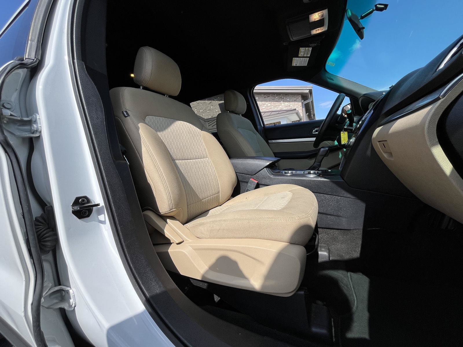 Used 2016 Ford Explorer FWD image 14