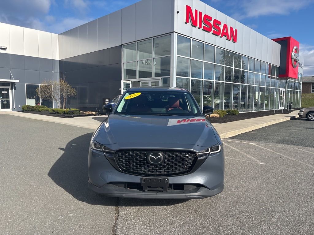 Used 2023 MAZDA CX-5 Carbon Edition image 2