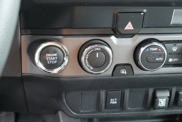 Used 2023 Toyota Tacoma TRD Sport image 21