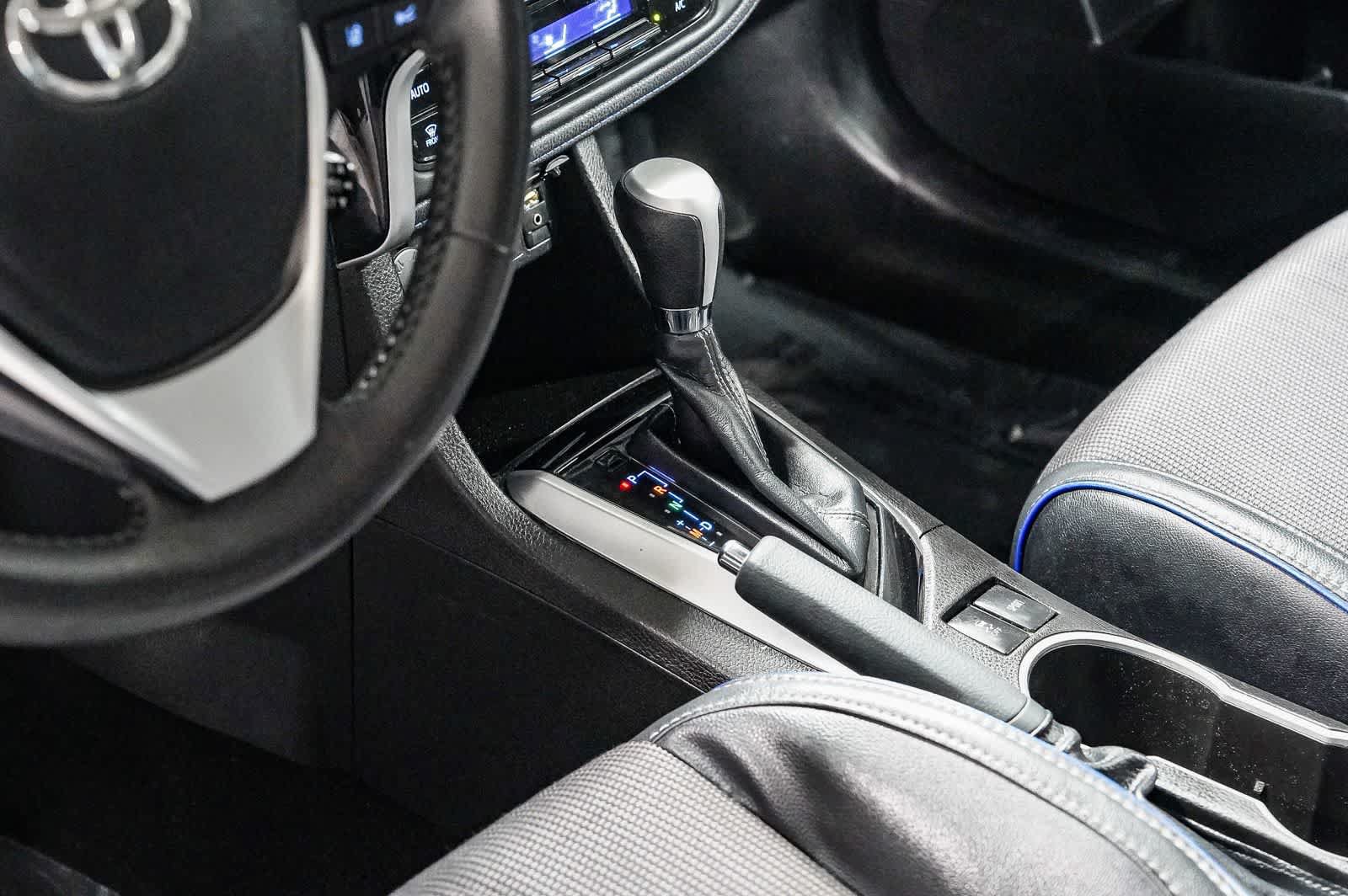 Certified 2018 Toyota Corolla SE FWD image 24