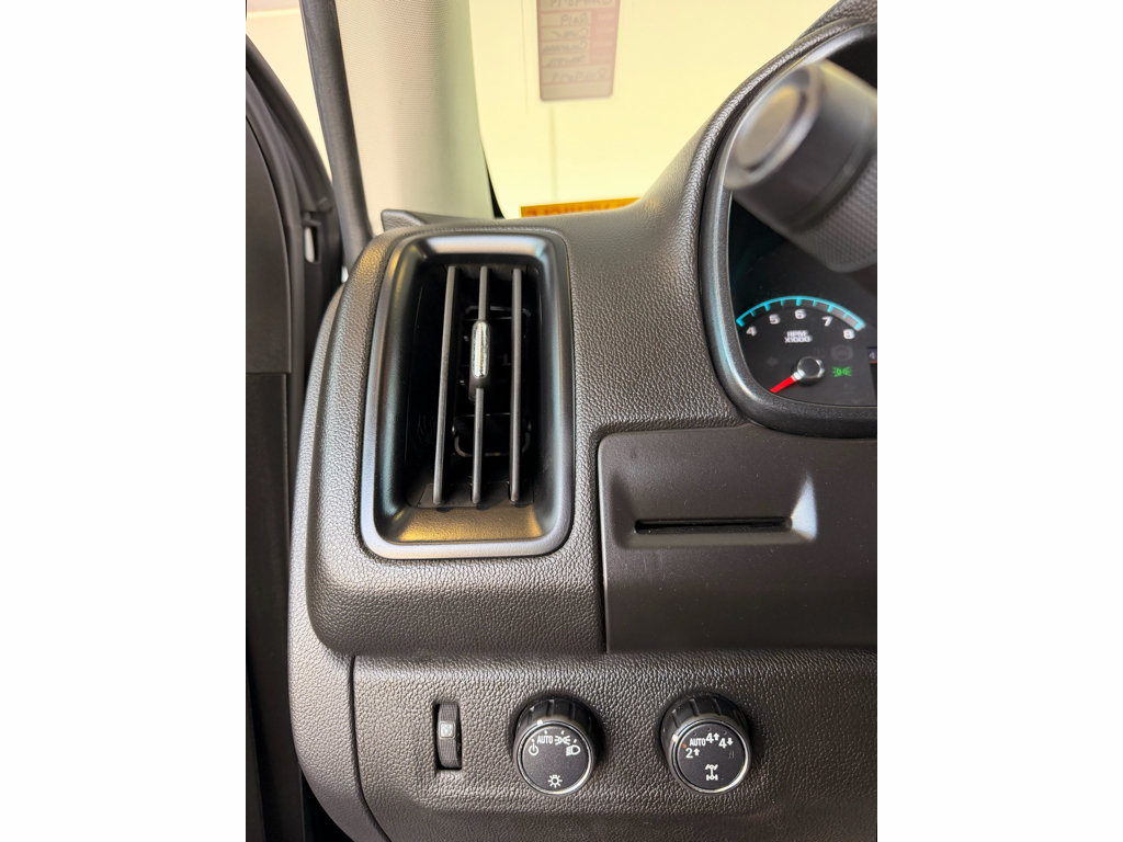 Used 2019 Chevrolet Colorado LT AWD/4WD image 8