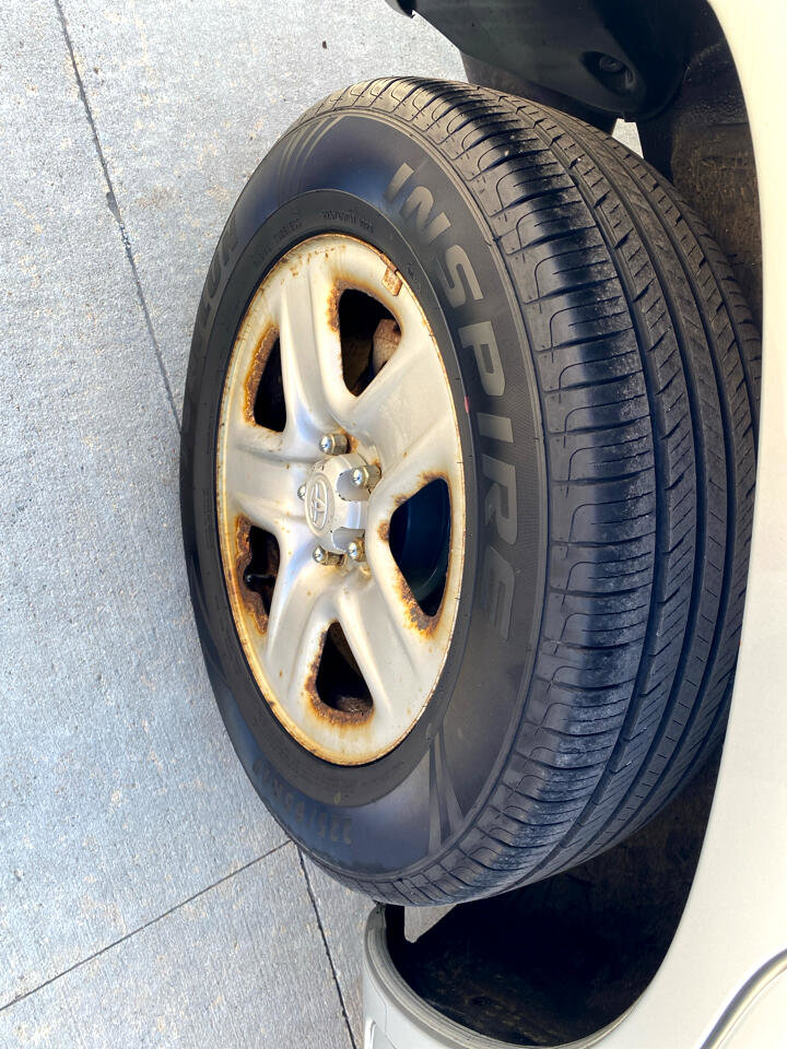 Used 2011 Toyota RAV4 4WD image 12