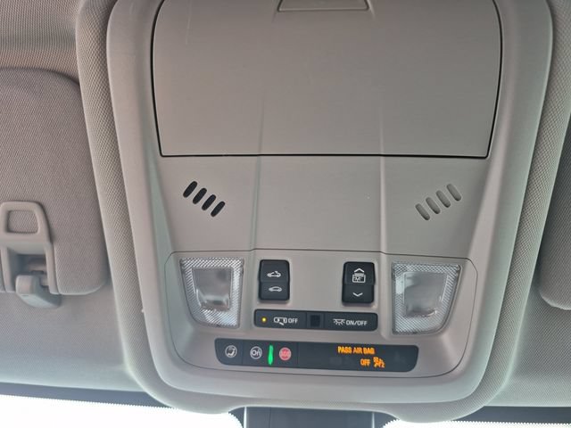 Certified 2023 GMC Terrain SLE w/ Driver Convenience Package AWD/4WD image 25