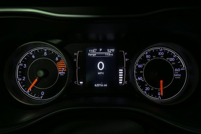 Used 2019 Jeep Cherokee Latitude w/ Cold Weather Group image 31