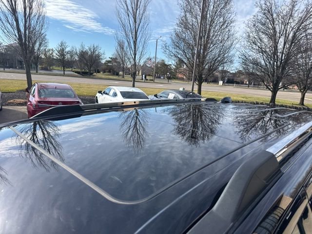 Used 2025 Ford Expedition Platinum image 10