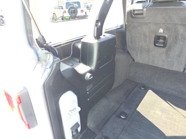 Used 2023 Jeep Wrangler Unlimited Sahara w/ Cold Weather Group image 53
