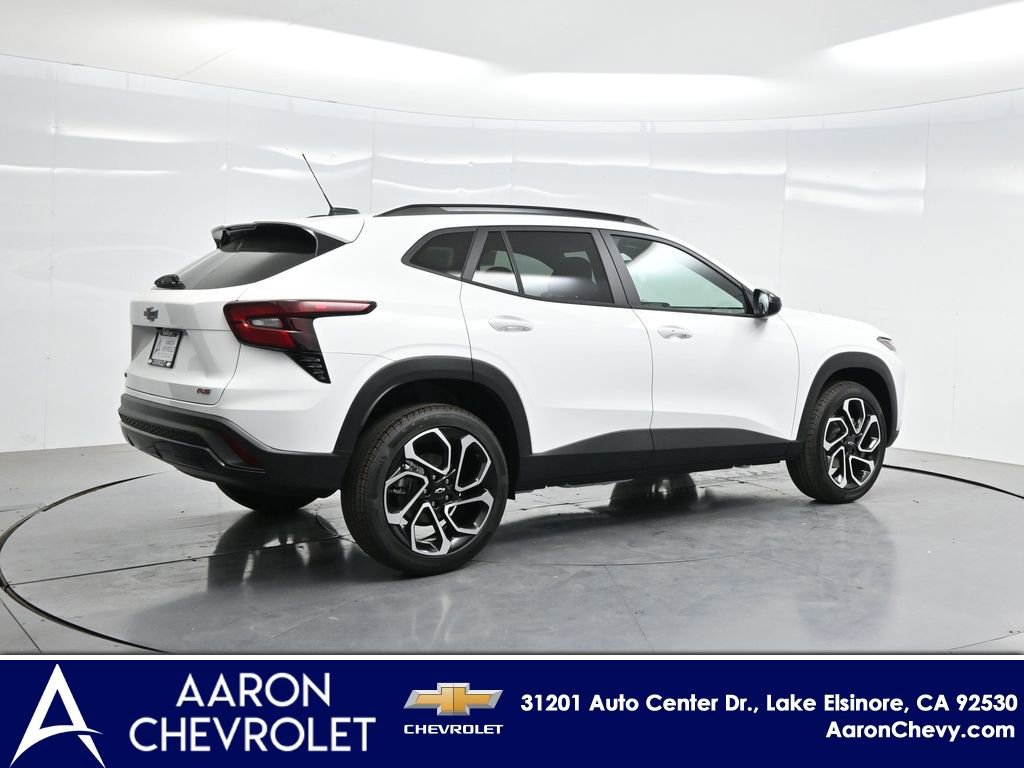 New 2026 Chevrolet Trax RS w/ Driver Confidence Package FWD image 39