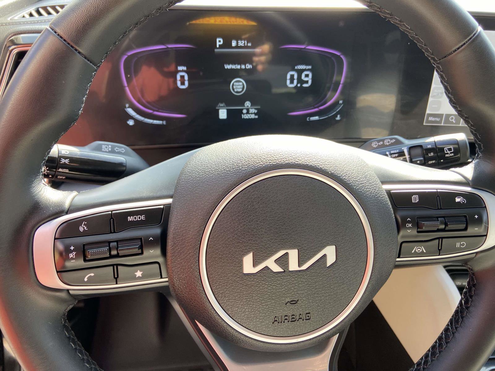 Used 2025 Kia Sportage EX image 23