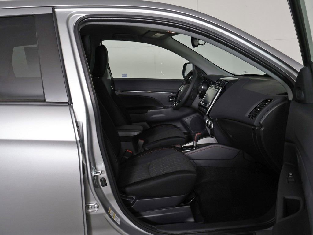 New 2026 Mitsubishi Outlander Sport LE AWD/4WD image 26