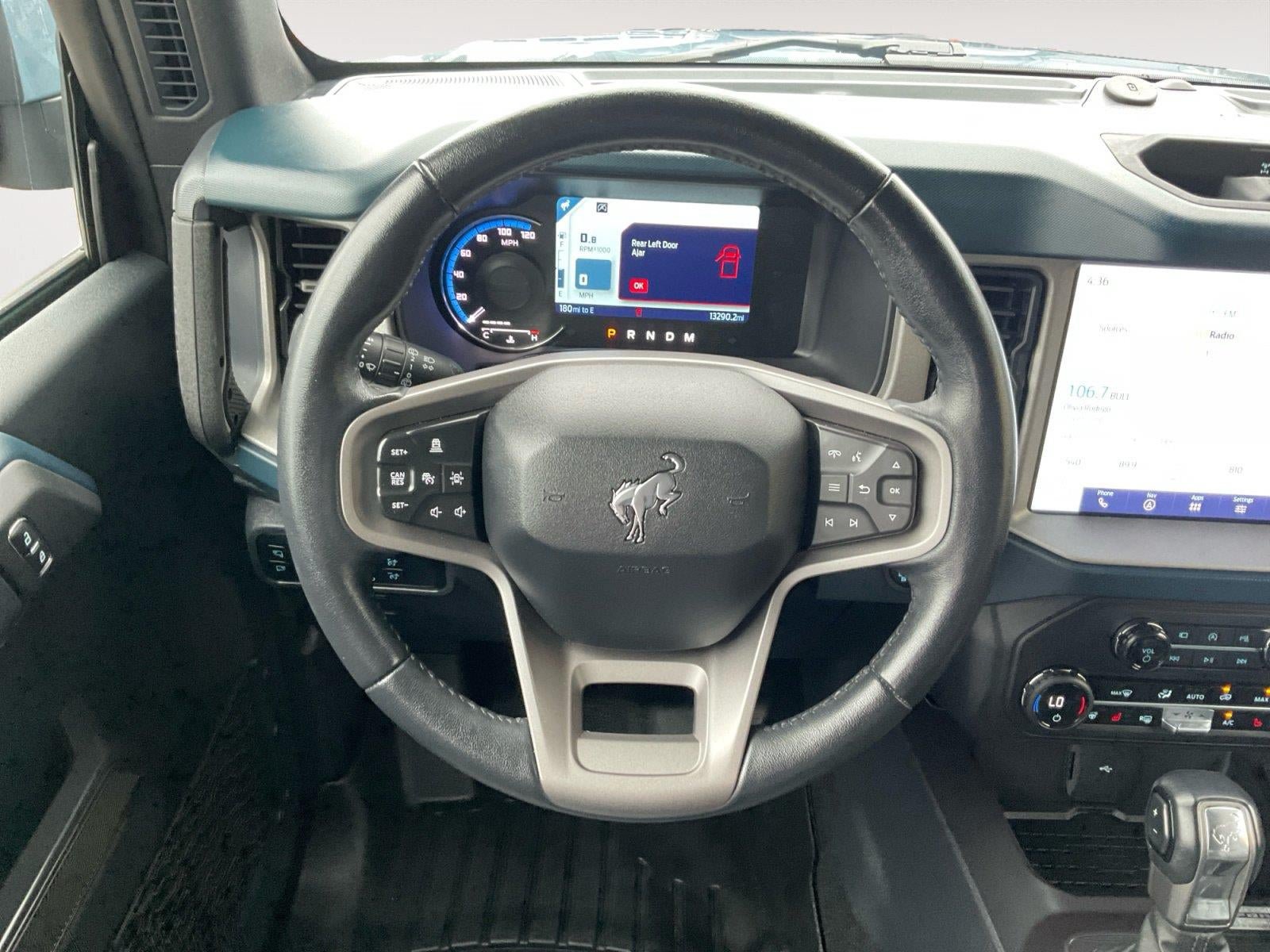 Used 2024 Ford Bronco Outer Banks w/ Sasquatch Package AWD/4WD image 12