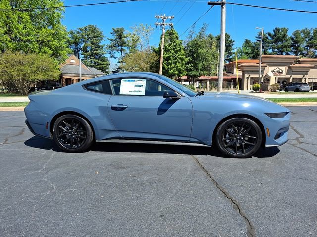New 2025 Ford Mustang Coupe image 8