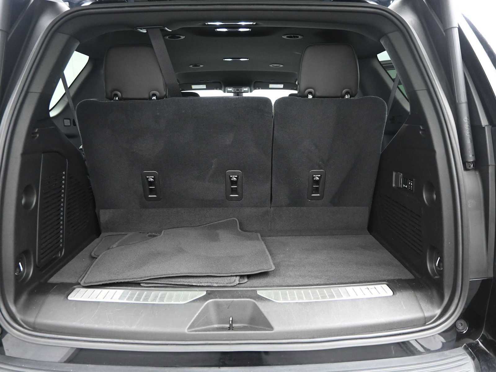 Used 2021 Chevrolet Tahoe High Country image 14