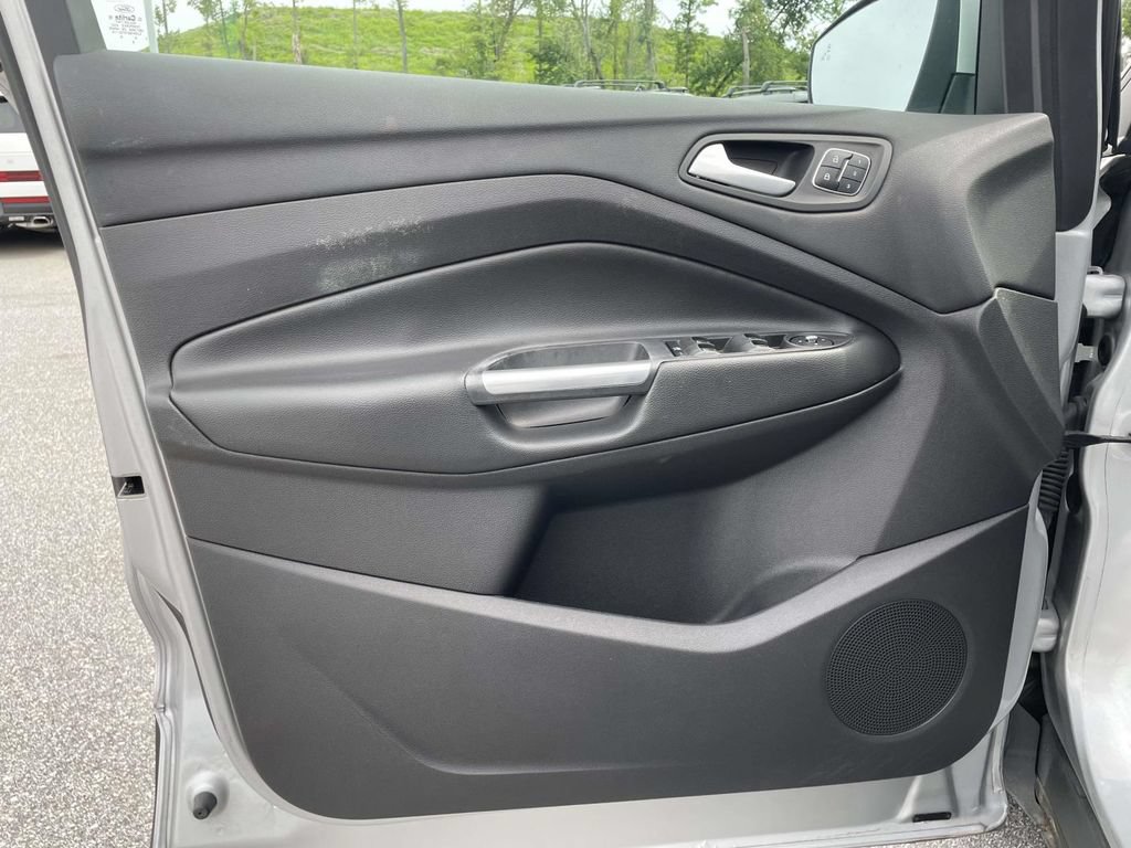 Used 2013 Ford Escape Titanium w/ Parking Technology Pkg AWD/4WD image 5