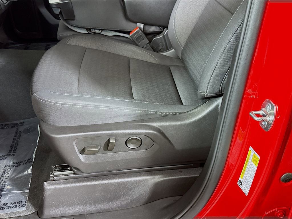 Used 2025 Chevrolet Silverado 1500 Custom w/ LPO, Dark Essentials Package image 21