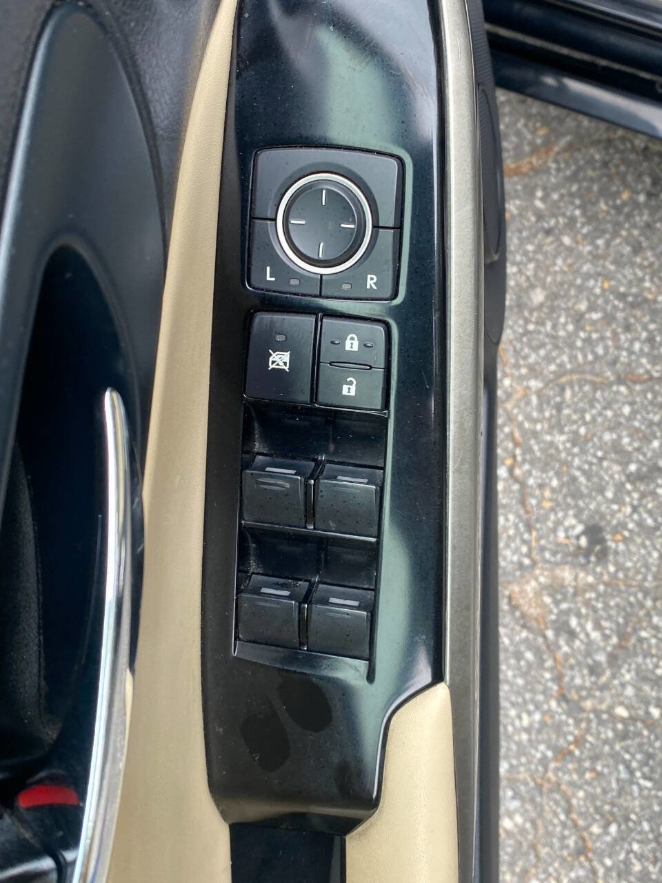 Used 2014 Lexus IS 350 w/ Navigation Package RWD image 14