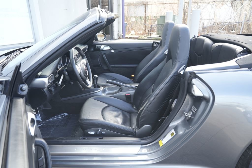 Used 2008 Porsche 911 Carrera S image 24