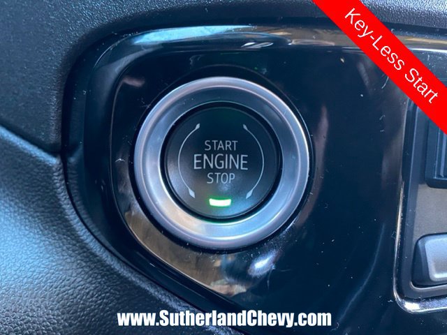 Used 2025 Chevrolet Silverado 1500 LTZ AWD/4WD image 39