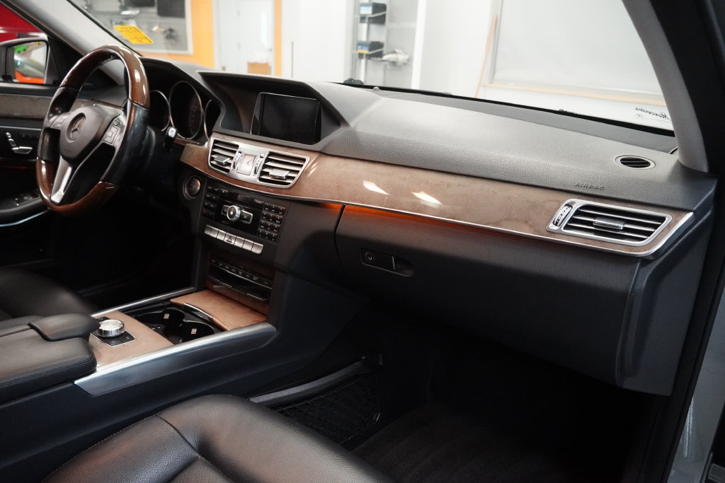 Used 2014 Mercedes-Benz E 350 4MATIC Sedan w/ Premium 1 Package image 24