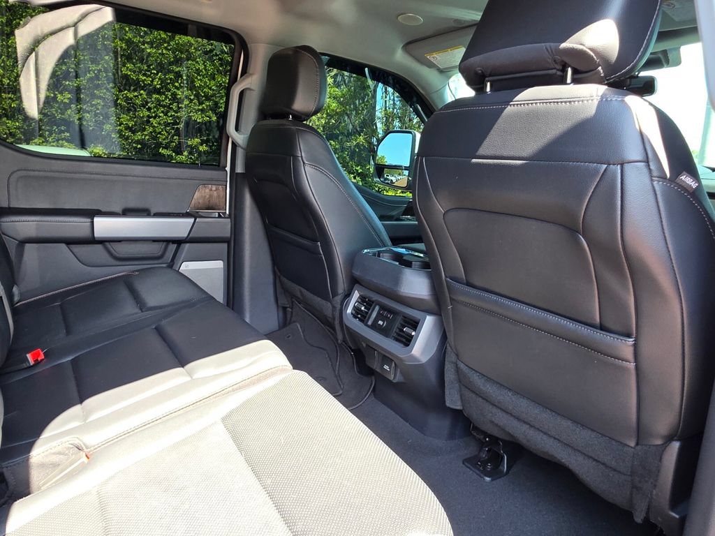 Used 2024 Ford F250 Lariat w/ Lariat Ultimate Package AWD/4WD image 27