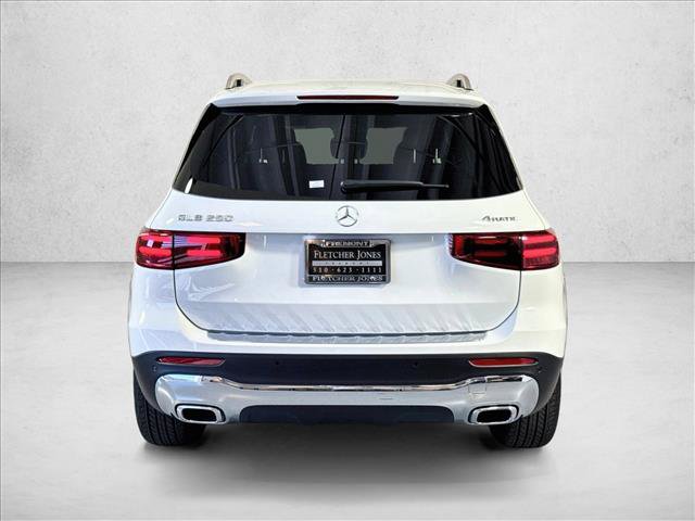 New 2026 Mercedes-Benz GLB 250 4MATIC image 6