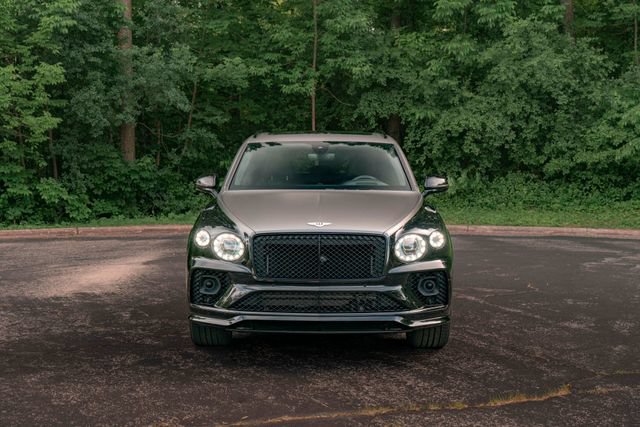 Used 2022 Bentley Bentayga AWD/4WD image 30