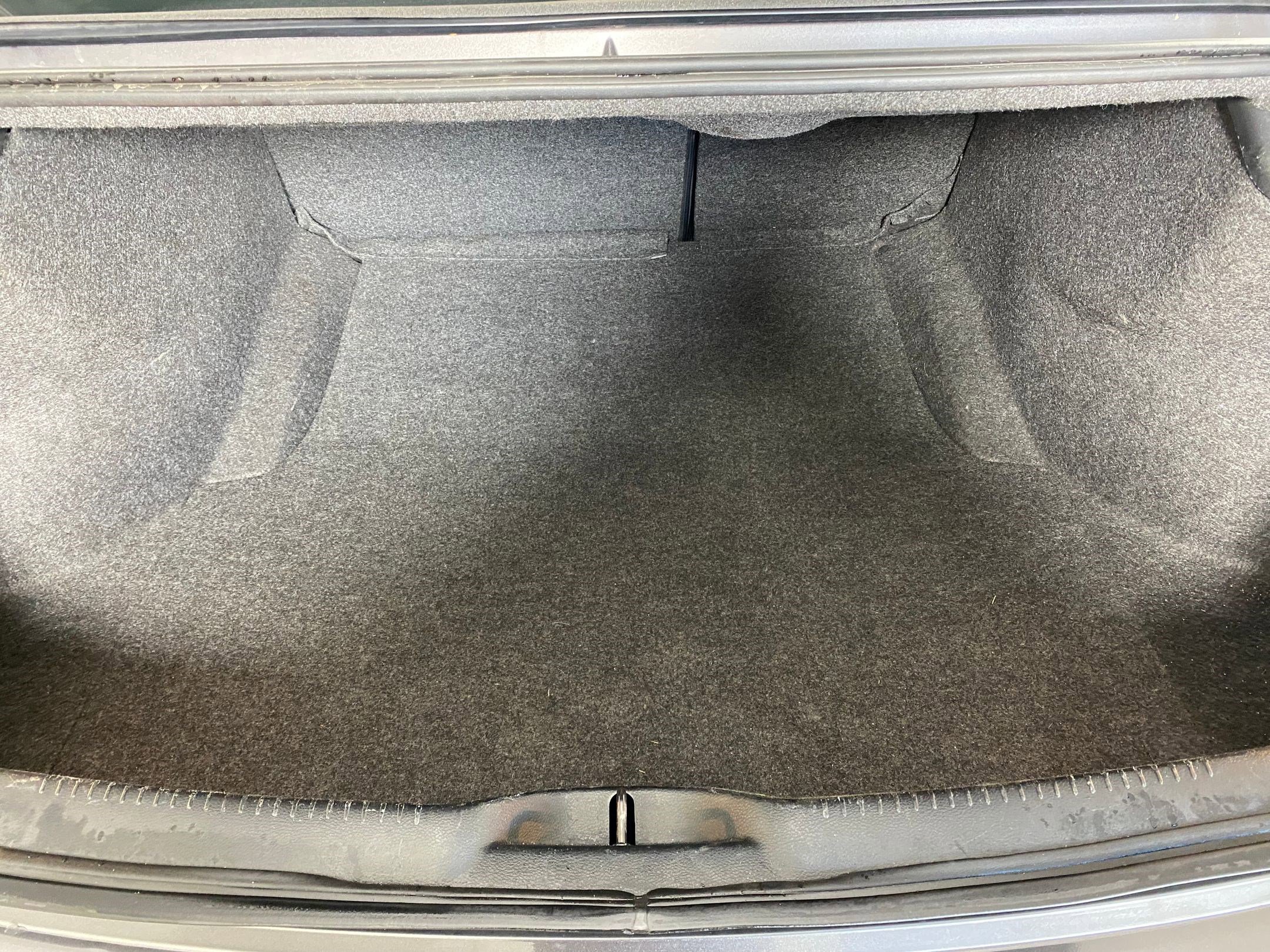 Used 2019 Chrysler 300 S image 30