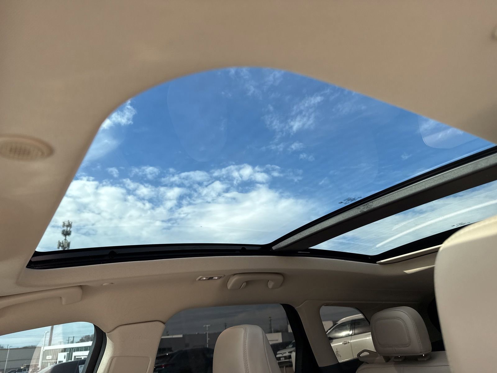 Used 2023 Lincoln Corsair Reserve w/ Equipment Group 201A image 13