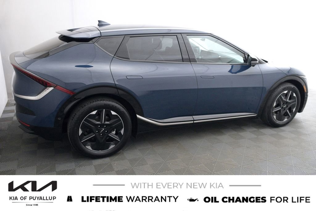 New 2025 Kia EV6 Wind image 4