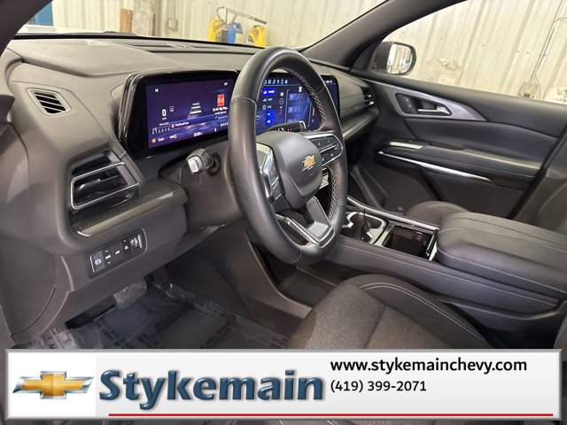 Used 2024 Chevrolet Traverse LT image 35
