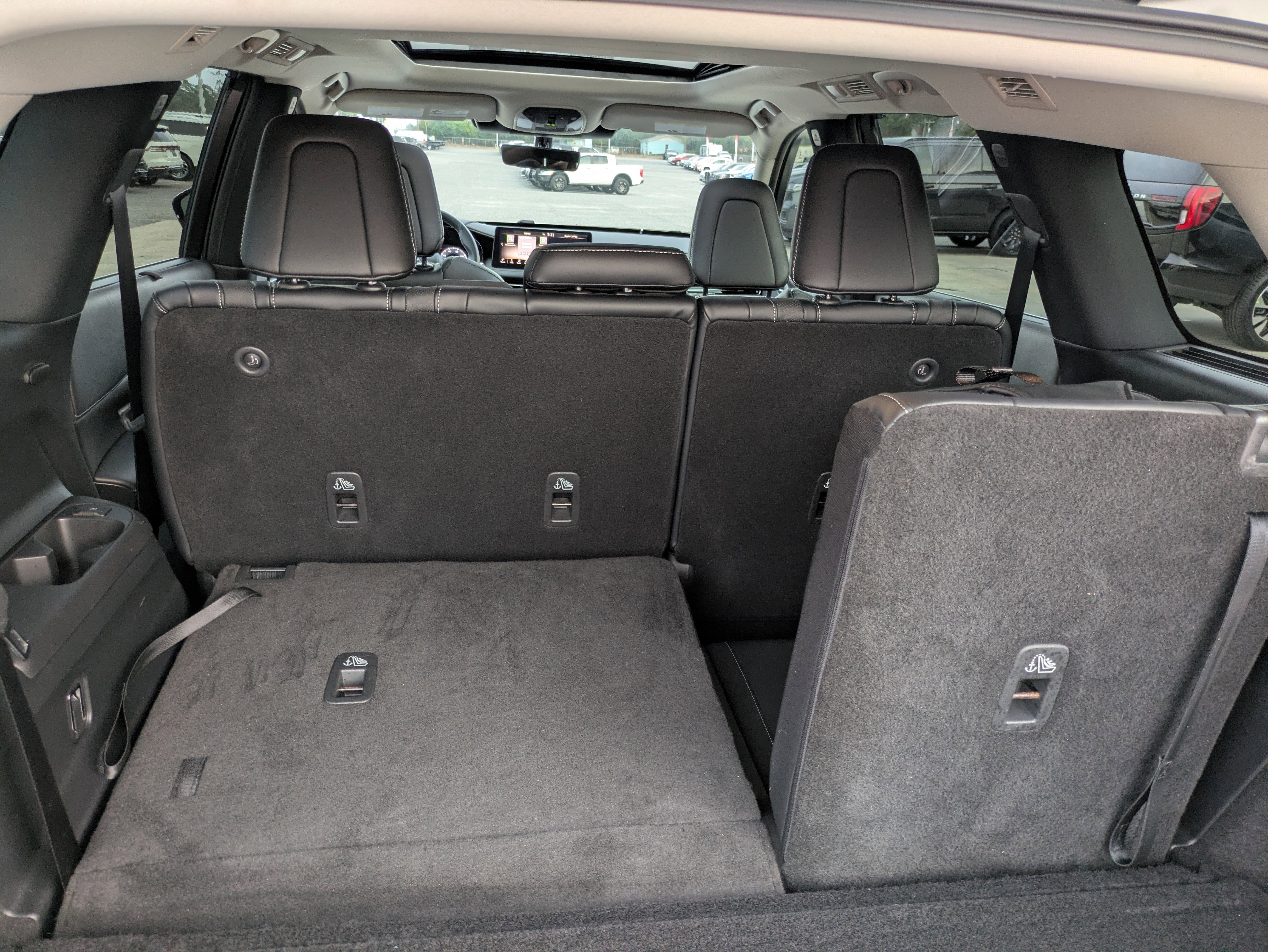 Used 2023 INFINITI QX60 Sensory w/ Vision Package image 13