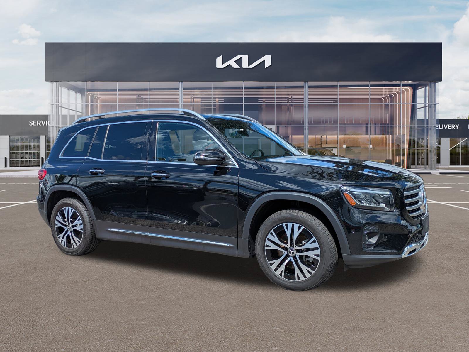 Used 2025 Mercedes-Benz GLB 250 w/ Exclusive Package