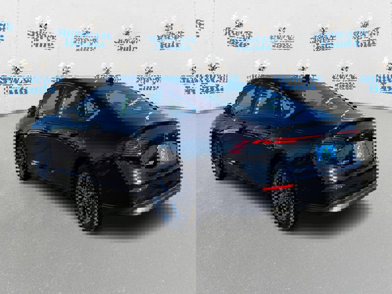 Used 2024 Honda Accord EX image 5