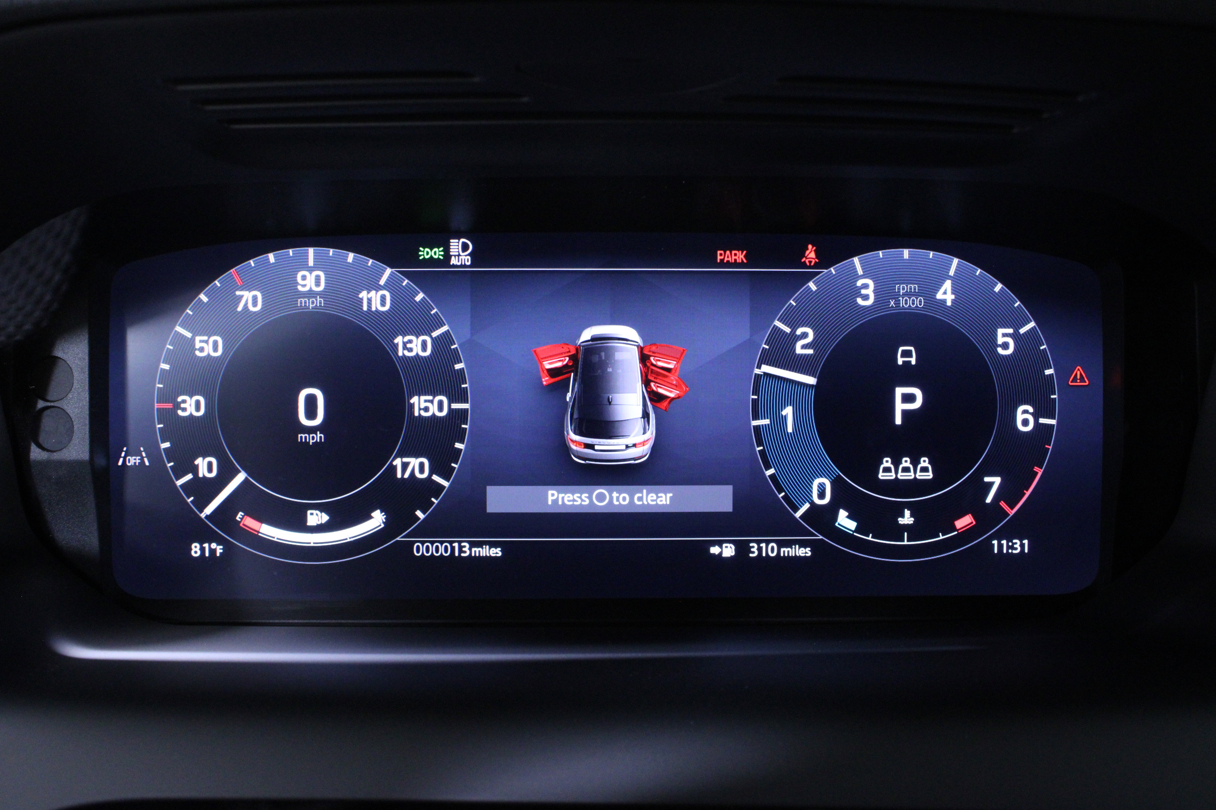 New 2026 Land Rover Discovery Sport Landmark AWD/4WD image 18