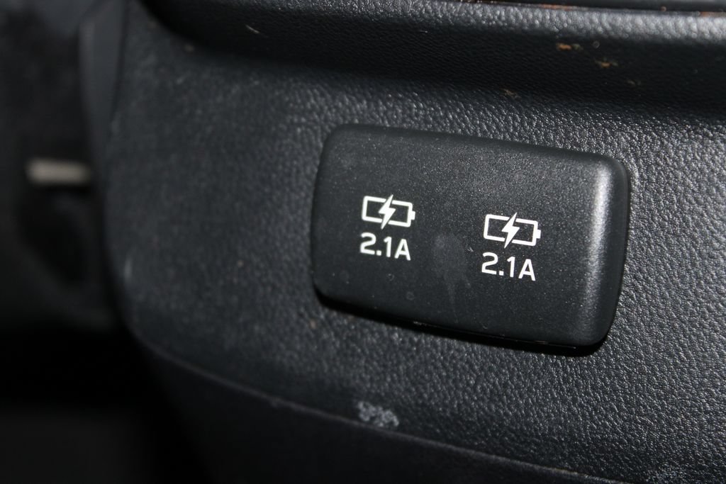 Used 2021 Subaru Outback Premium AWD/4WD image 28