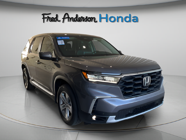 Certified 2025 Honda Pilot EX-L image 4