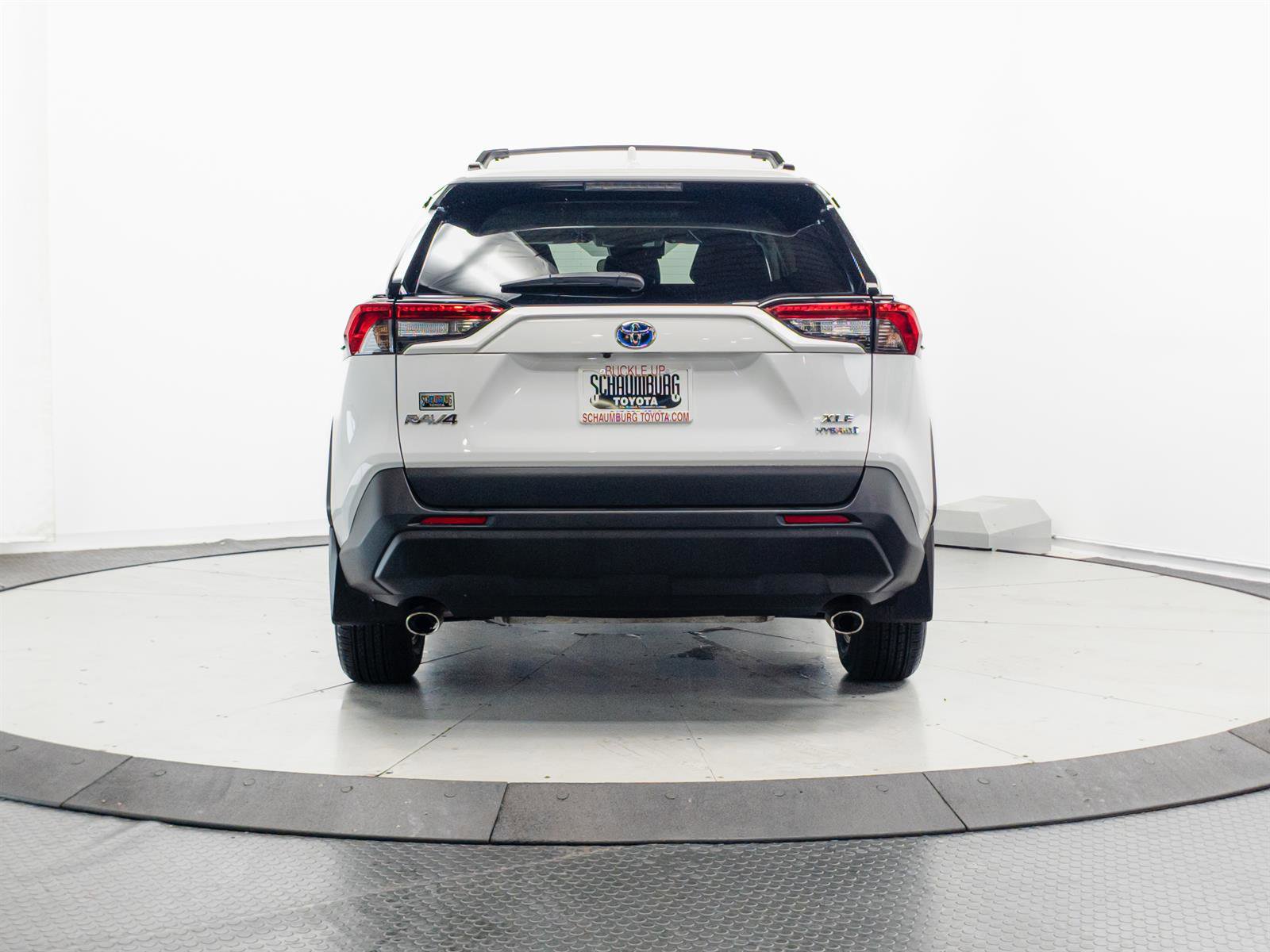 Used 2022 Toyota RAV4 XLE w/ Convenience Package AWD/4WD image 10