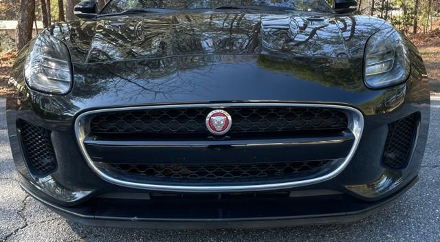 Used 2019 Jaguar F-TYPE Convertible AWD image 15